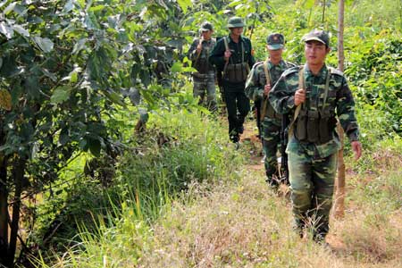 ចរចារការងារឃោសនាលាតត្រដាងបោះបង្គោលខ័ណ្ឌសីមាព្រំដែនលើដីគោកវៀតណាម-កម្ពុជាឆ្នាំ២០១៤